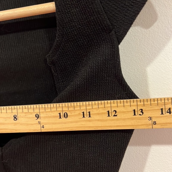 MOTEL GUANNA CROP TOP IN RIB BLACK size XS - Picture 6 of 7